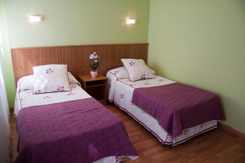 Hostal Restaurante La Cepa Cariño Rum bild